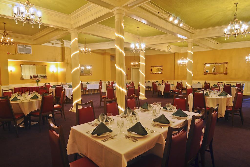 Hotel Coolidge Вайт-Рівер-Джанкшен Екстер'єр фото
